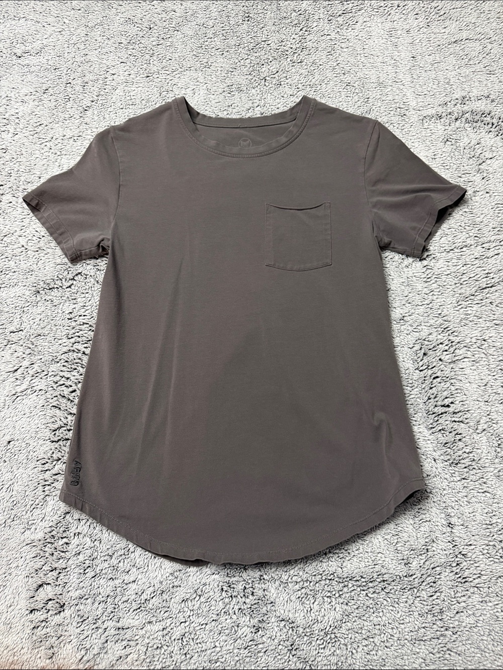Women’s Short Sleeve Pocket Tee — Charcoal Gray